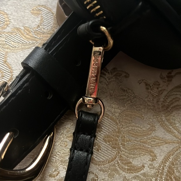 Steve Madden Belt Bag Detachable - Picture 2 of 3